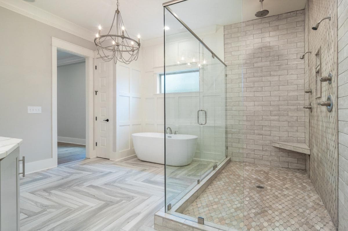 Plan 710095BTZ: 4-Bed Modern Farmhouse Plan with Large Bonus Room - Image #13 - Country, Craftsman, New American, Traditional