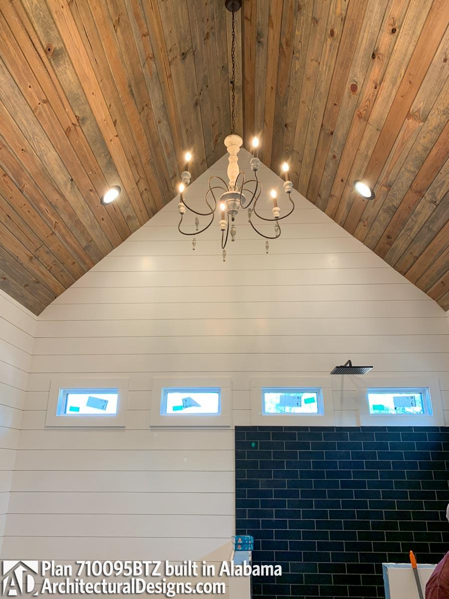 Client Photo id:  377027