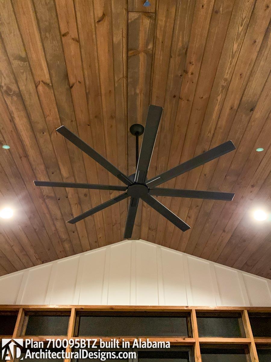 Client Photo id:  377025