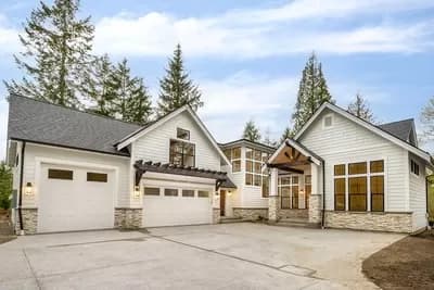 Rustic 4-Bed House Plan with 3-Car Garage