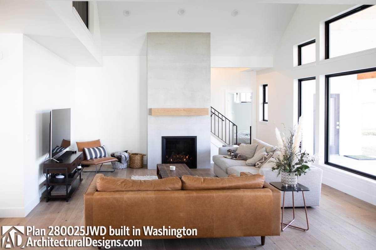 Client Photo id:  364177