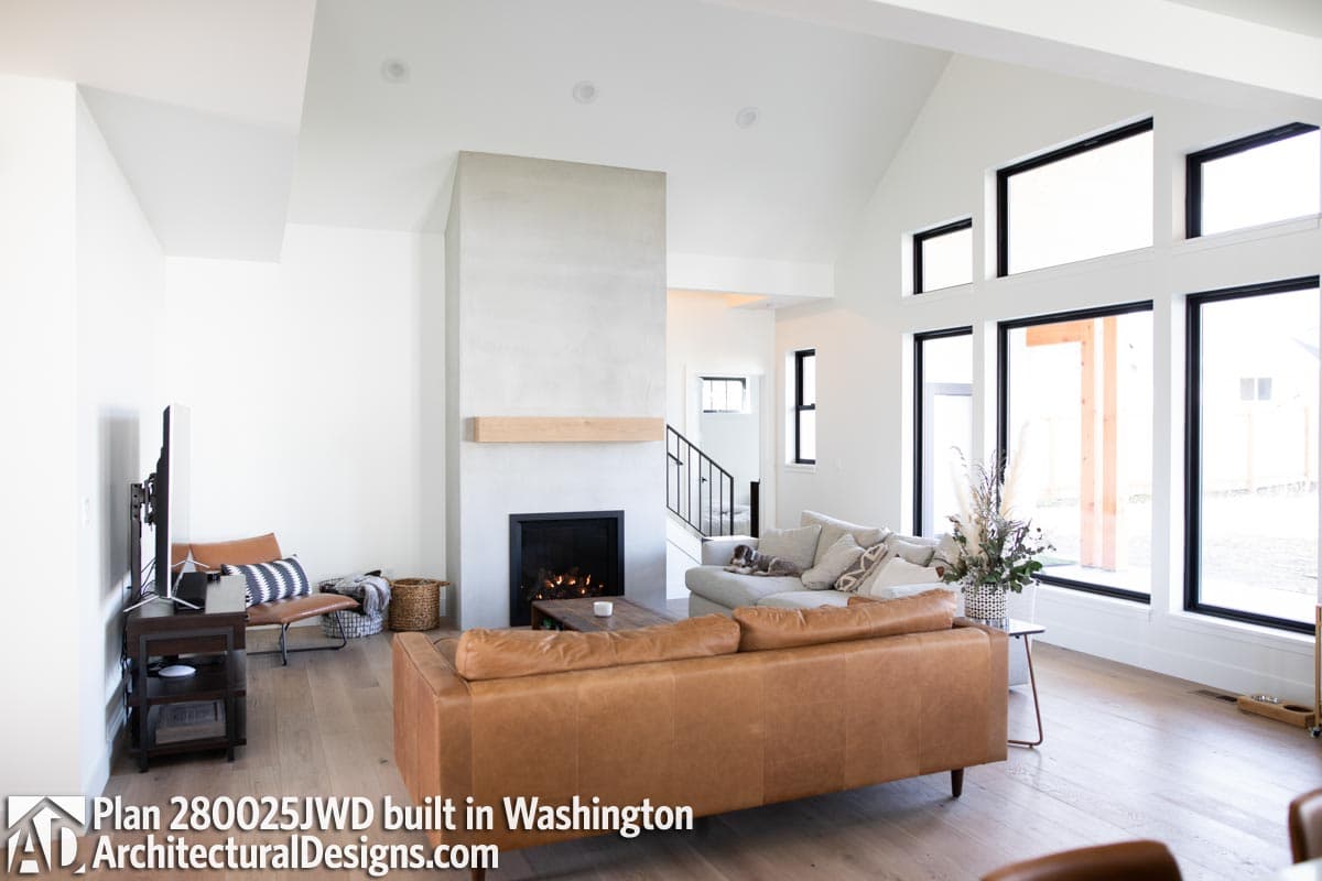 Client Photo id:  364176