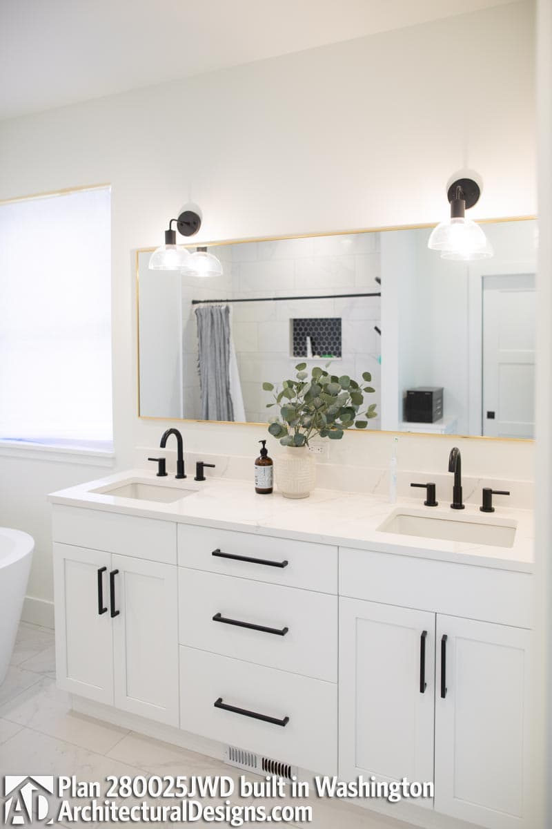 Client Photo id:  364171