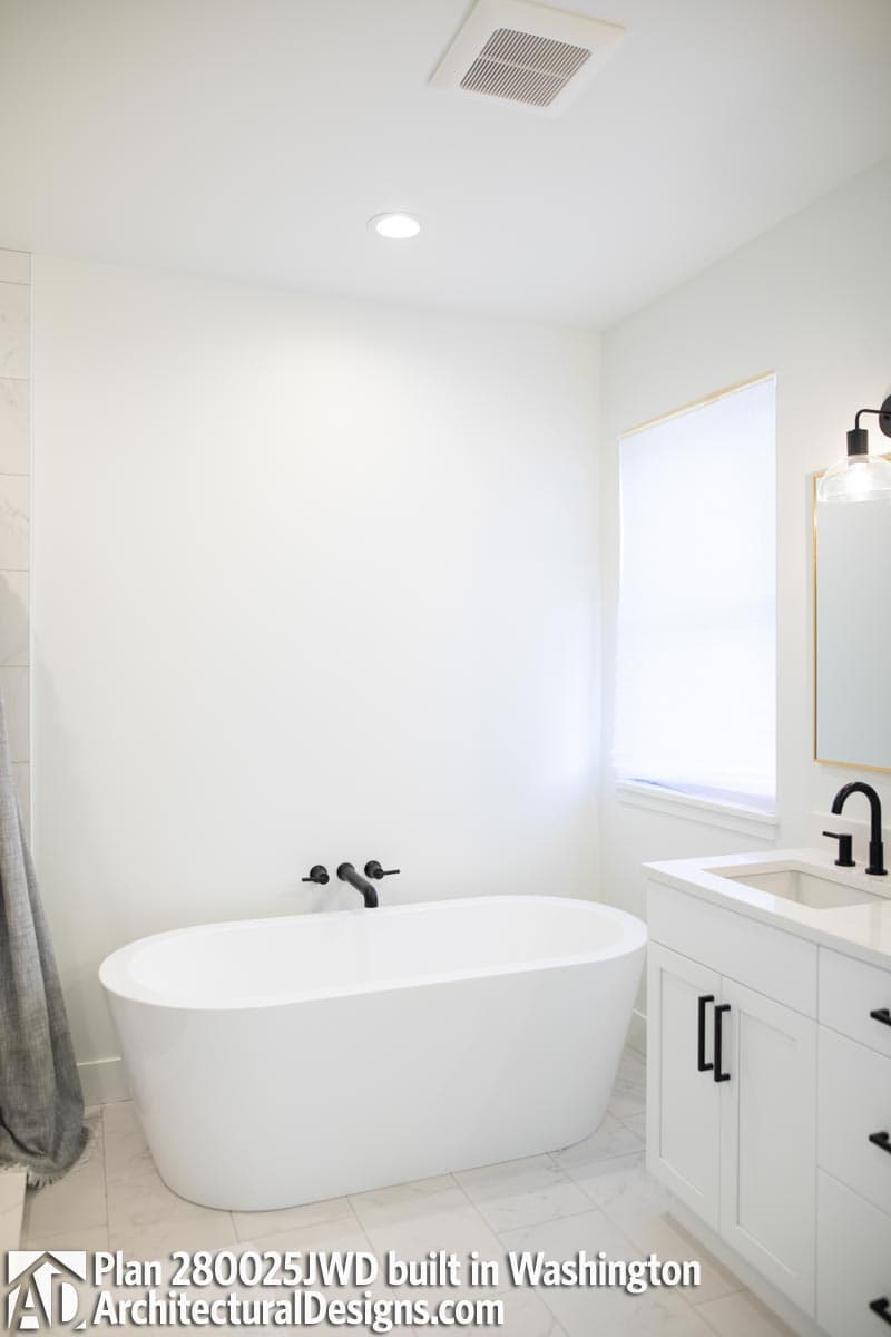 Client Photo id:  364170