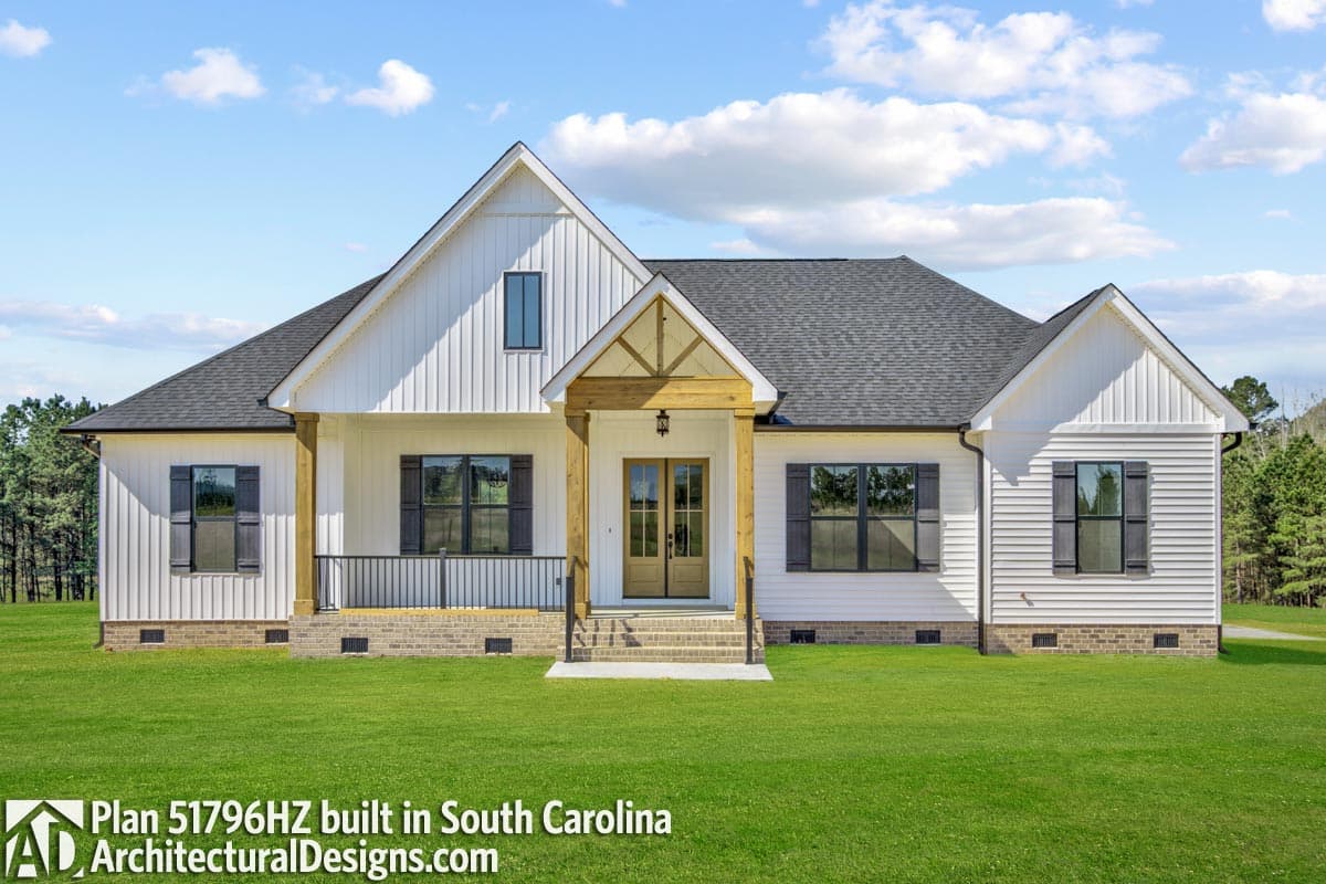 build gallery item - Country House Plan 51796HZ Comes to Life in South Carolina