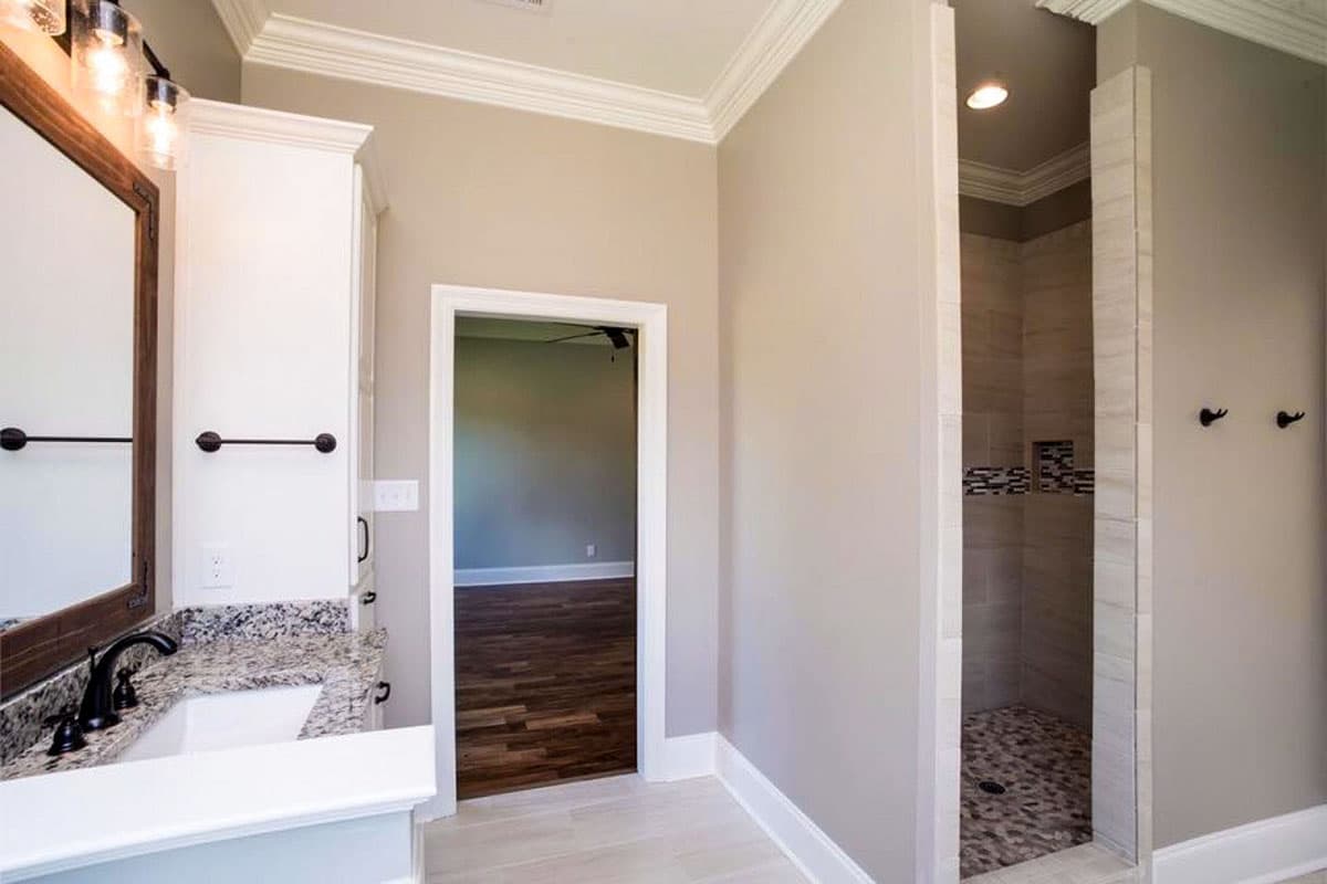 Plan 86319HH: New American House Plan with Second-Level Bonus Room - 2758 Sq Ft - Image #20 - Farmhouse, New American, Traditional