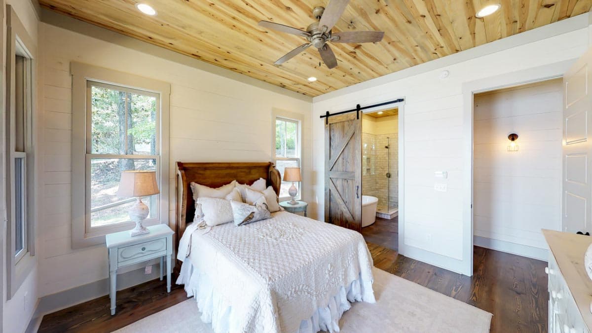Plan 86320HH: Impeccable New American House Plan Perfect for Waterfront Property - 3062 Sq Ft - Image #8 - Craftsman, New American, Traditional, Vacation