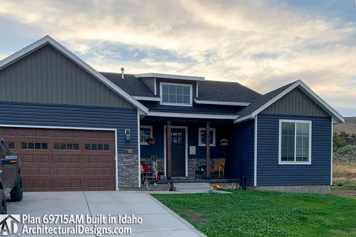 build gallery item - House Plan 69715AM Comes to Life in Idaho