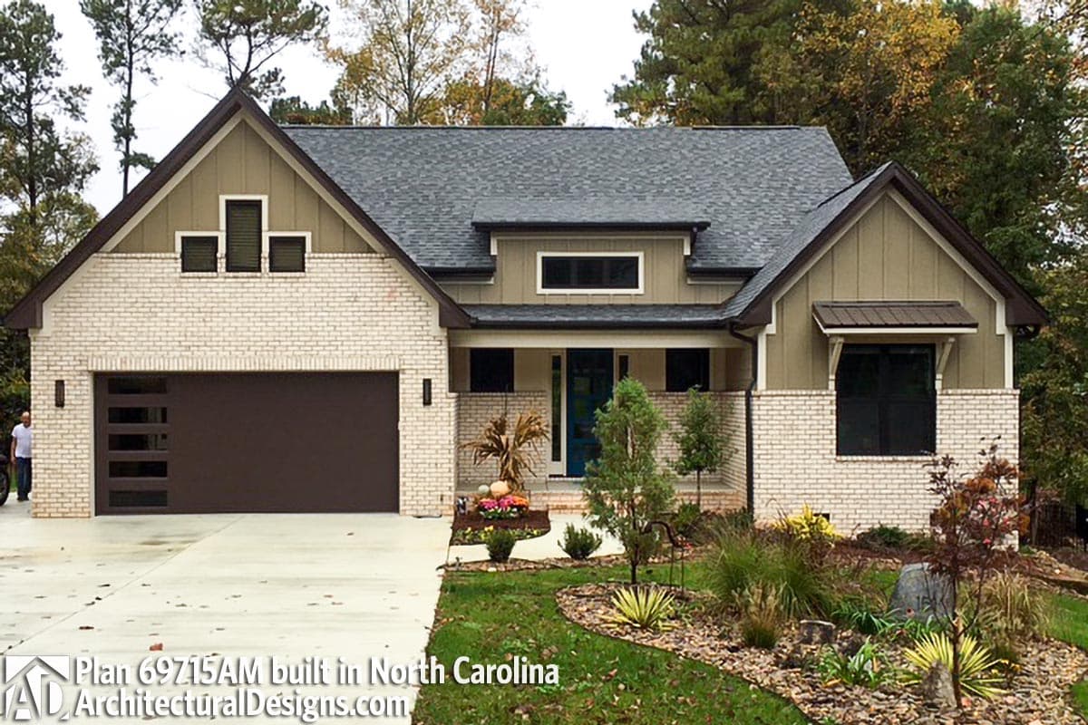 build gallery item - House Plan 69715AM Comes to Life in North Carolina