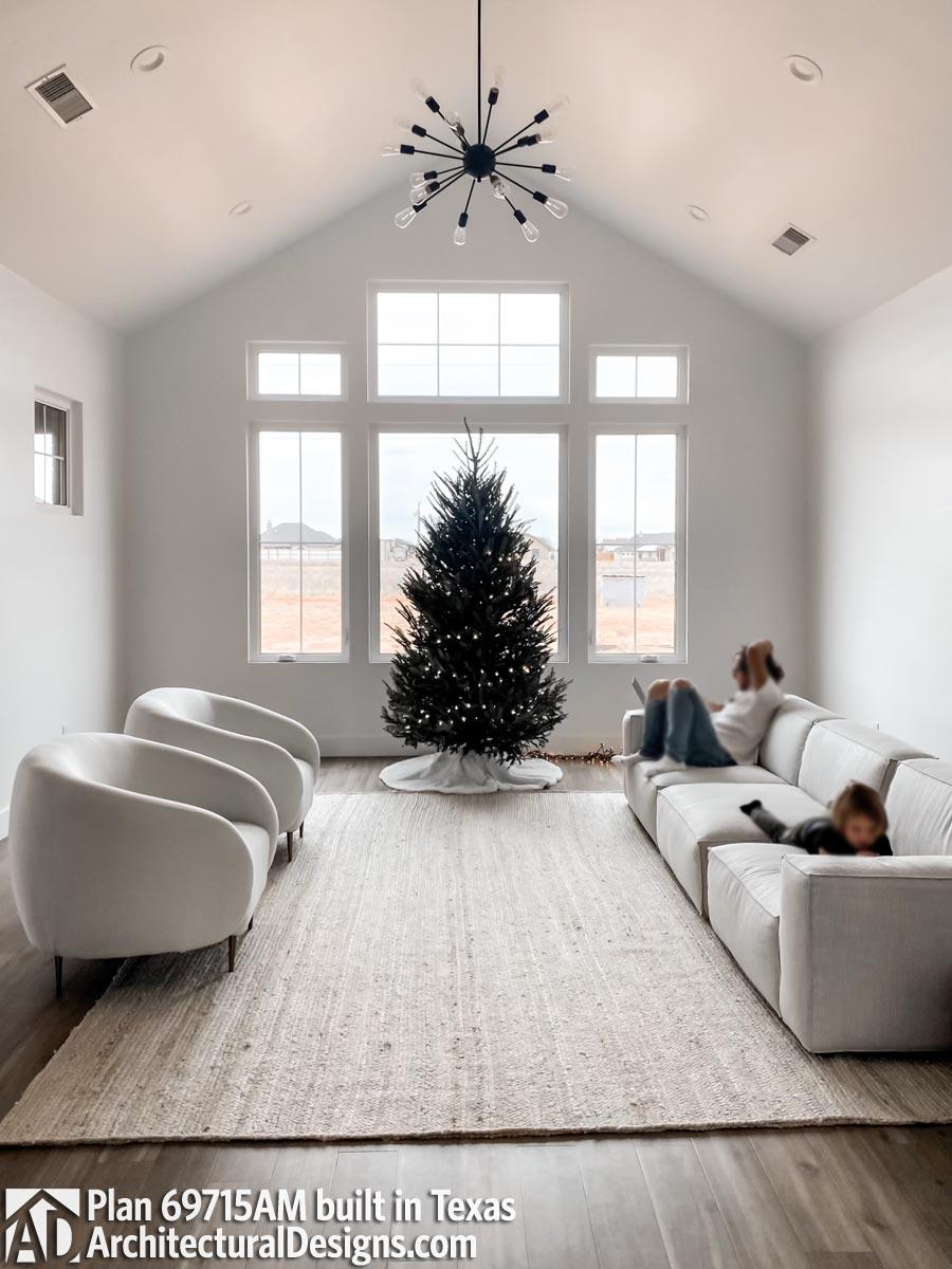 Client Photo id:  358334