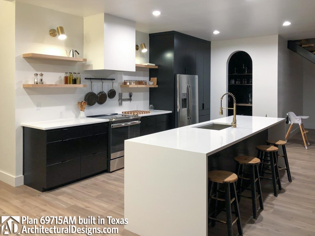 Client Photo id:  358335