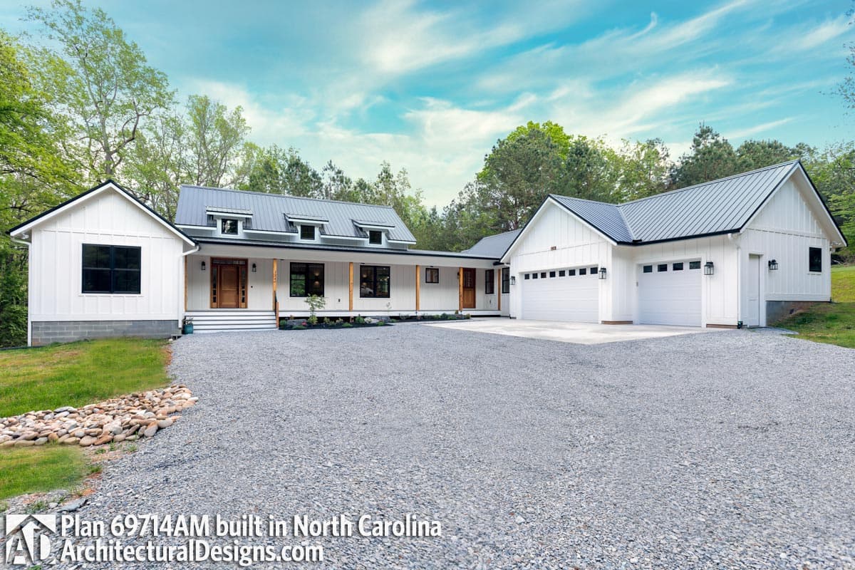 build gallery item - Modern Farmhouse Plan 69714AM Comes to Life in North Carolina