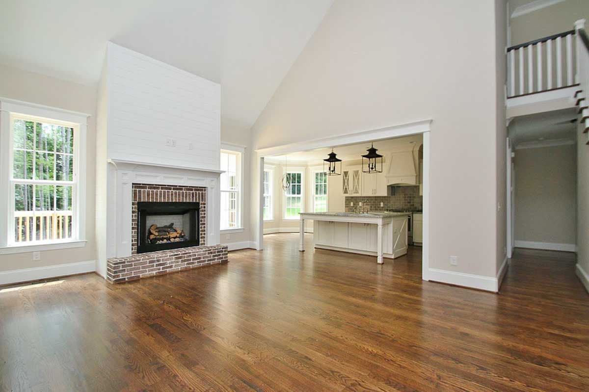 Plan 710129BTZ: 4-Bedroom House Plan with Courtyard-Entry Garage - 2419 Sq Ft - Image #5 - New American, Traditional