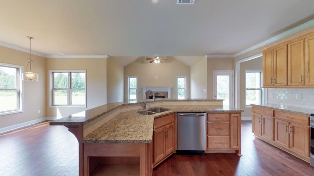 Plan 710134BTZ: 4-Bed Traditional House Plan with Upstairs Bonus Room - Image #7 - Southern, Traditional