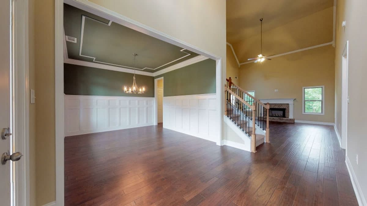 Plan 710134BTZ: 4-Bed Traditional House Plan with Upstairs Bonus Room - Image #9 - Southern, Traditional