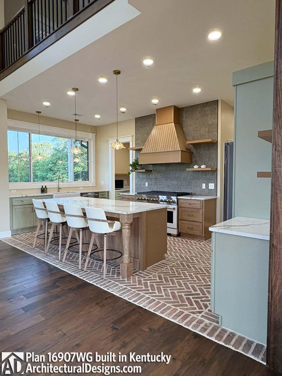 Client Photo id:  562051