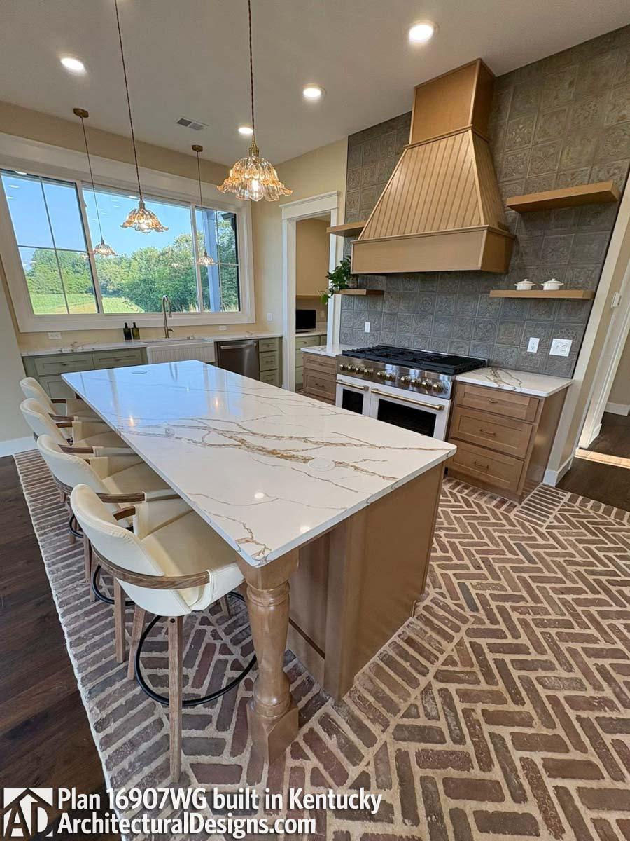 Client Photo id:  562050