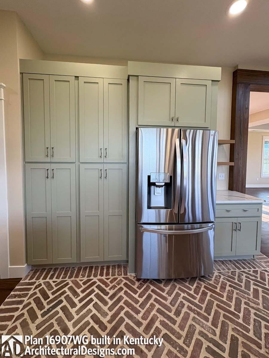 Client Photo id:  562048