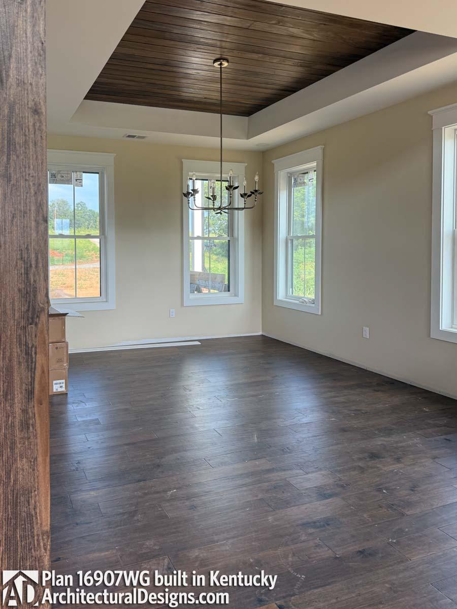 Client Photo id:  562045