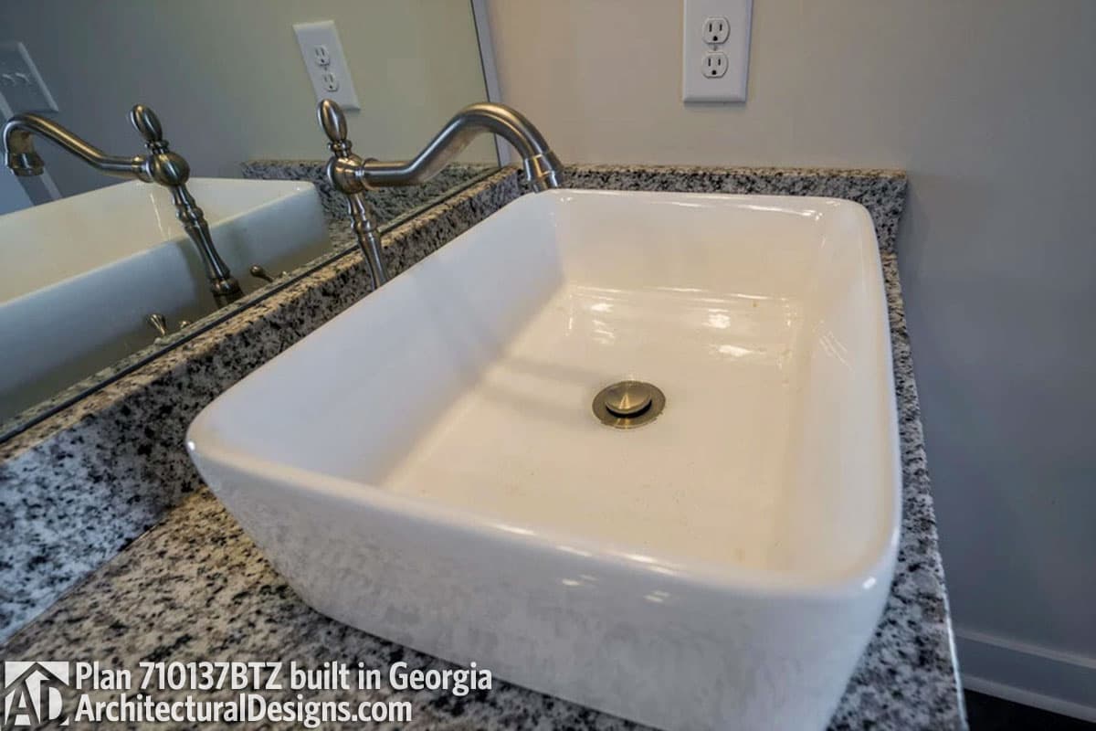 Client Photo id:  280648