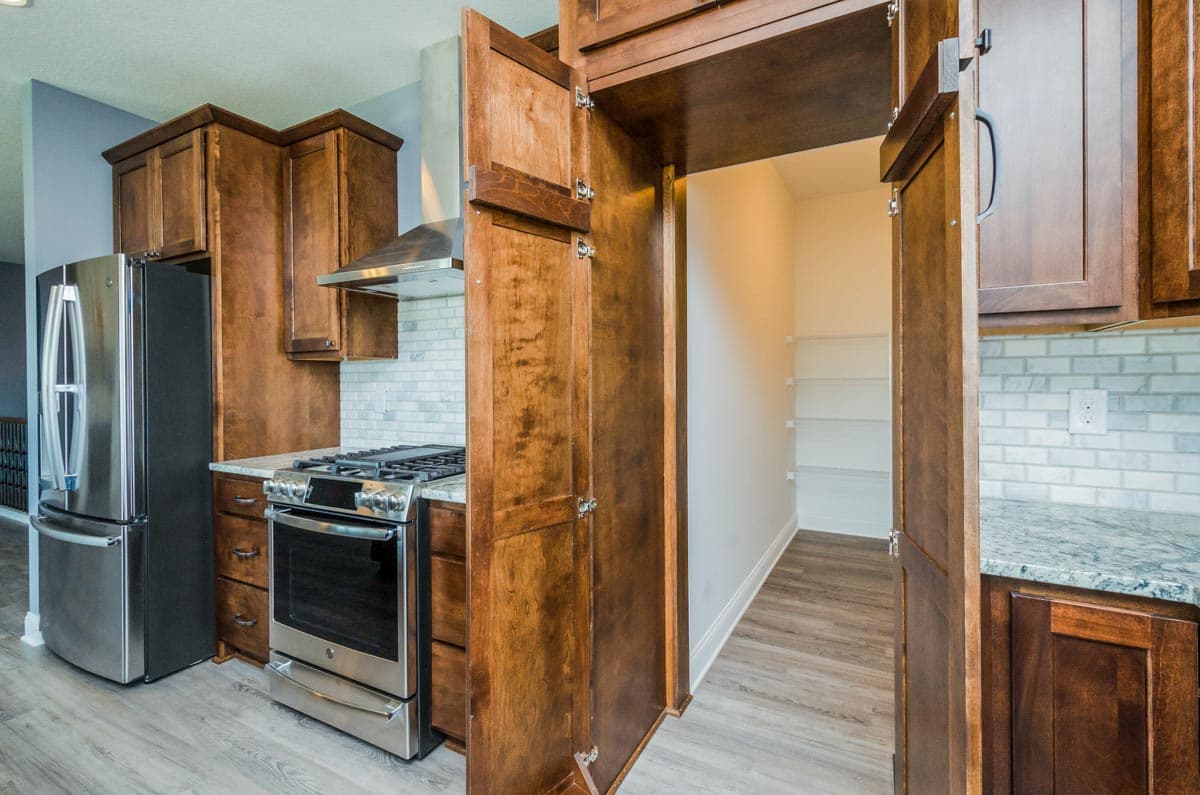 Plan 890100AH: Traditional Ranch Home Plan with Huge Hidden Pantry - Image #11 - Craftsman, Northwest, Ranch