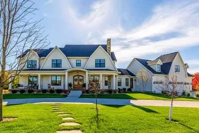 Modern Farmhouse Meet Luxury