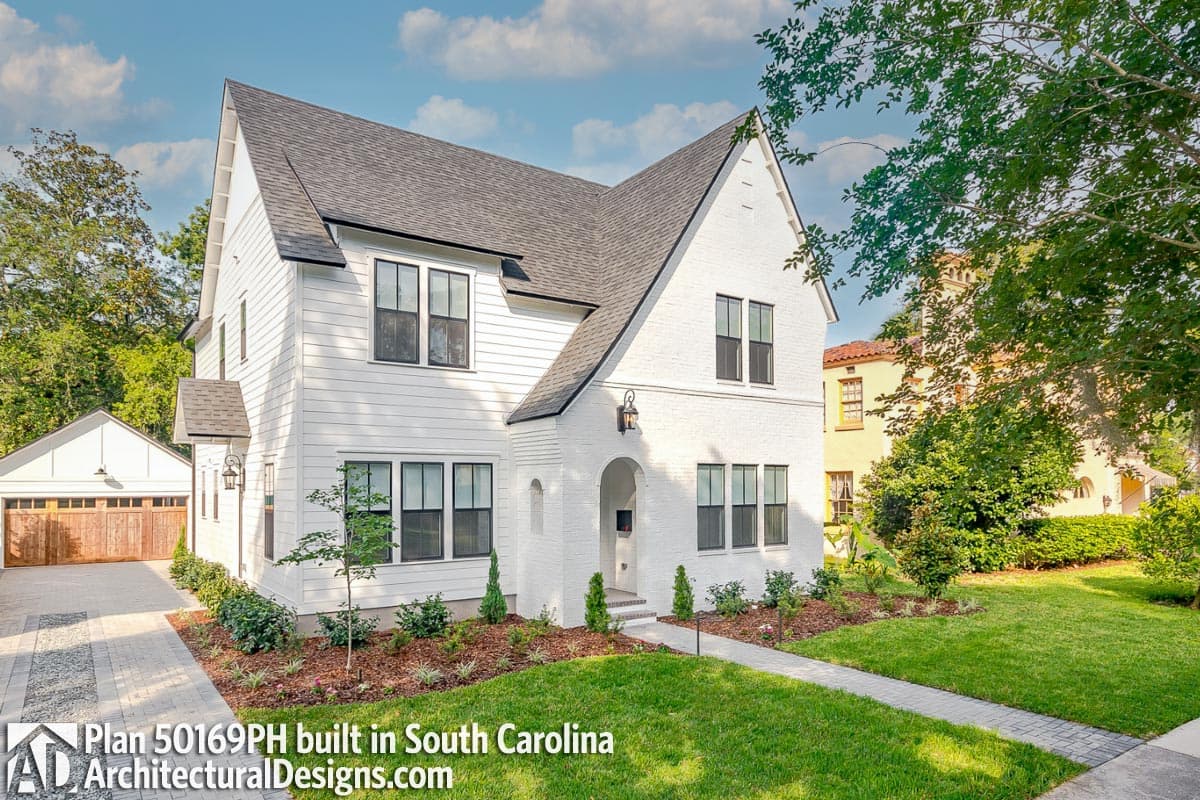 build gallery item - House Plan 50169PH Comes to Life in South Carolina