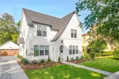 Fabulous 4-Bedroom House Plan with Second-Level Master Bed