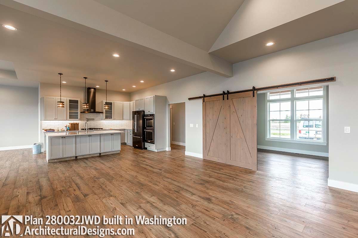 Client Photo id:  363430