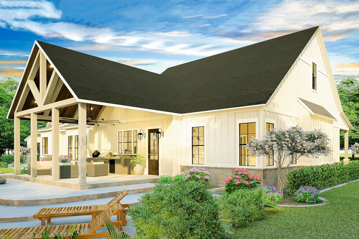 Plan 62149V: 3-Bed Modern Country Home Plan with Split Beds - Image #6 - Country, Farmhouse, Modern Farmhouse, Southern