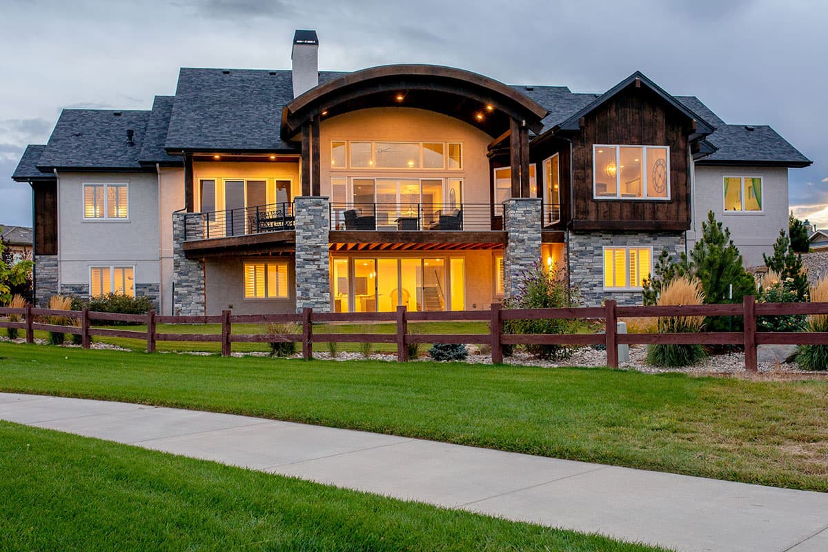 Plan 95068RW: Sprawling Mountain House Plan with Split Beds - Image #10 - Country, Mountain, New American, Northwest, Rustic