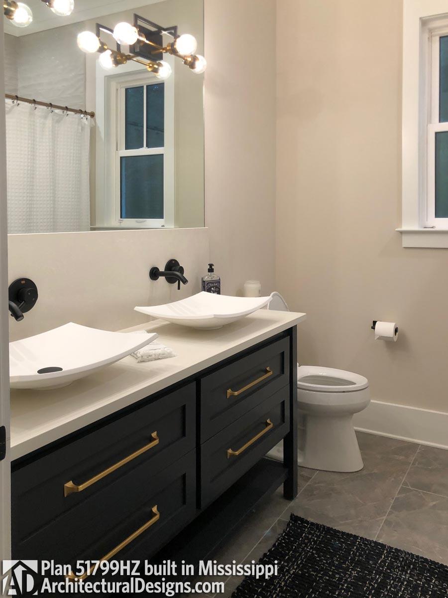 Client Photo id:  340839