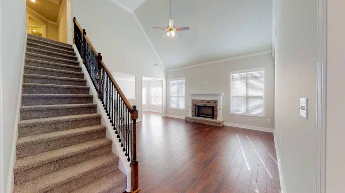 Plan 710167BTZ: 5-Bed Traditional House Plan with Angled Garage - Image #9 - Southern, Traditional