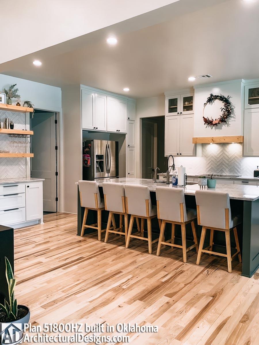 Client Photo id:  377124