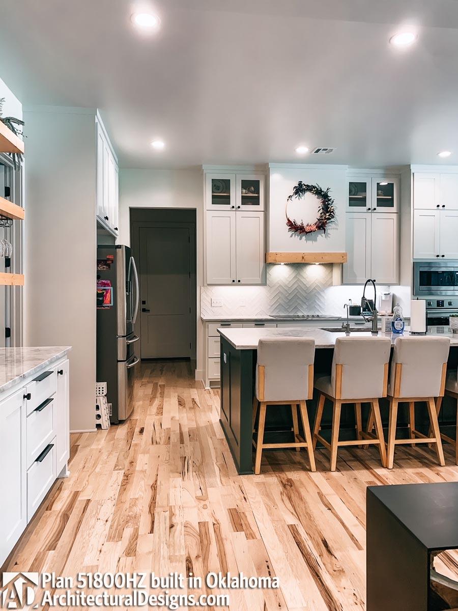 Client Photo id:  377123