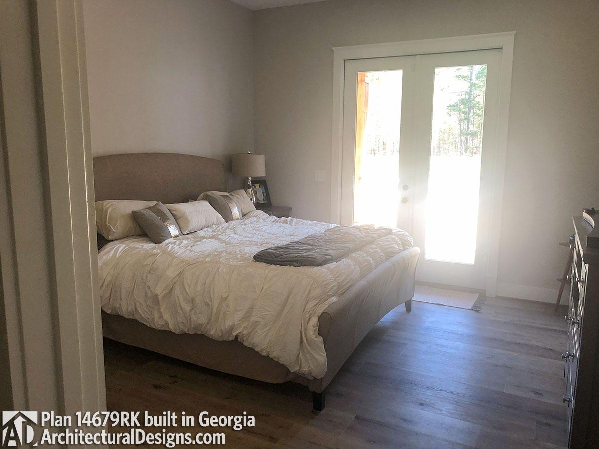 Client Photo id:  327612