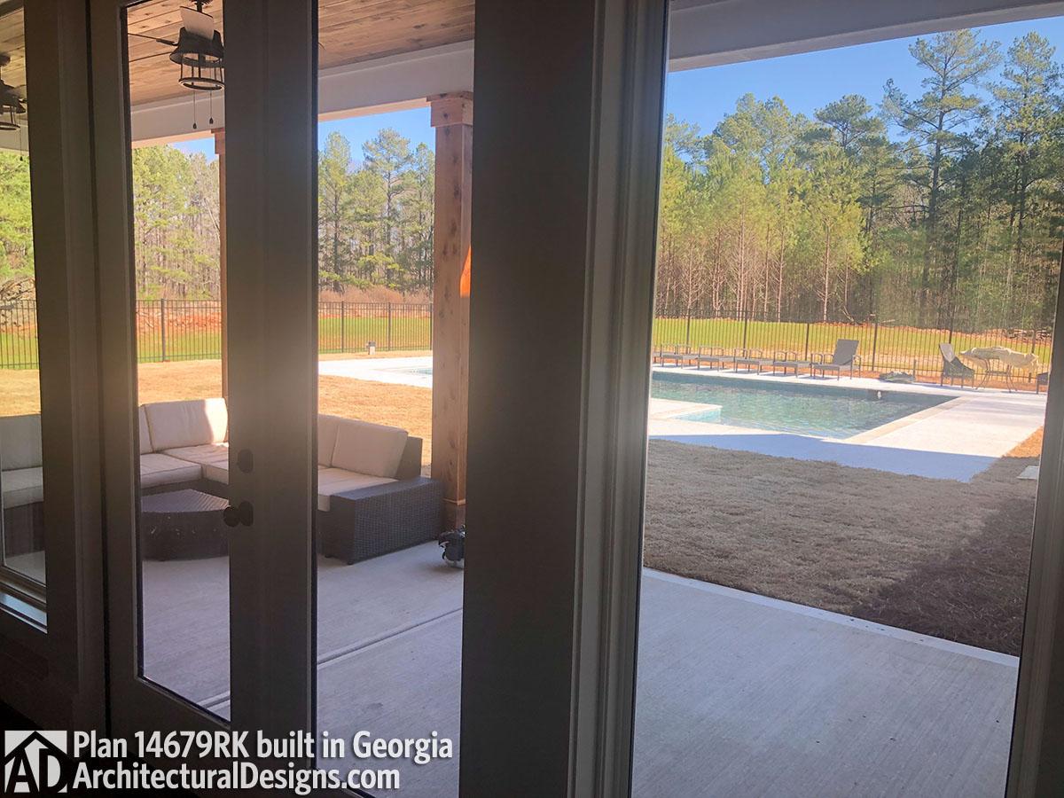 Client Photo id:  327613