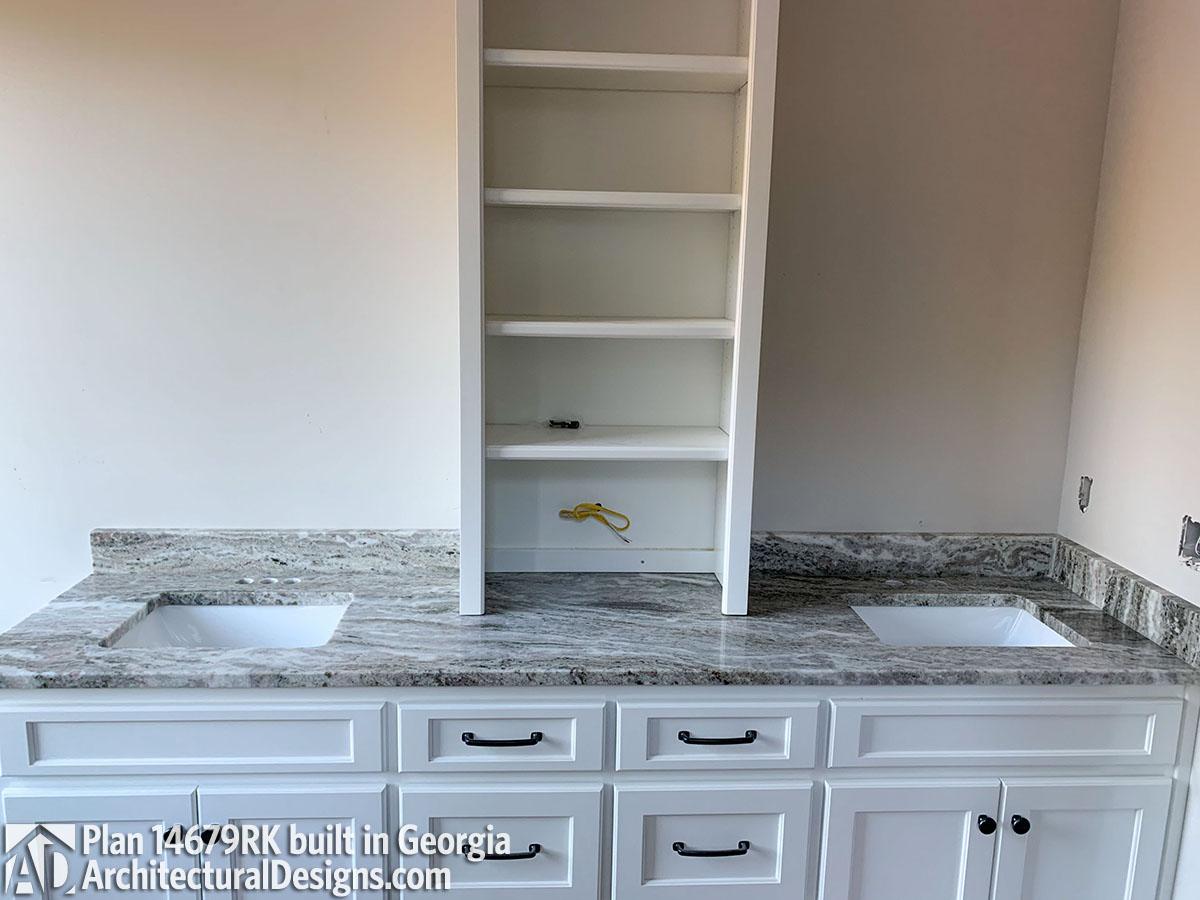 Client Photo id:  327617