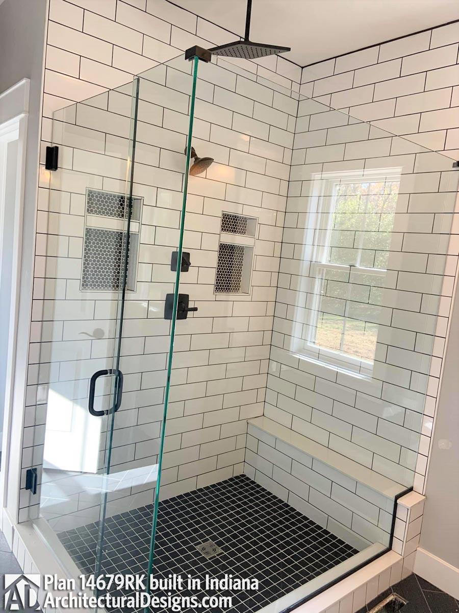 Client Photo id:  368133