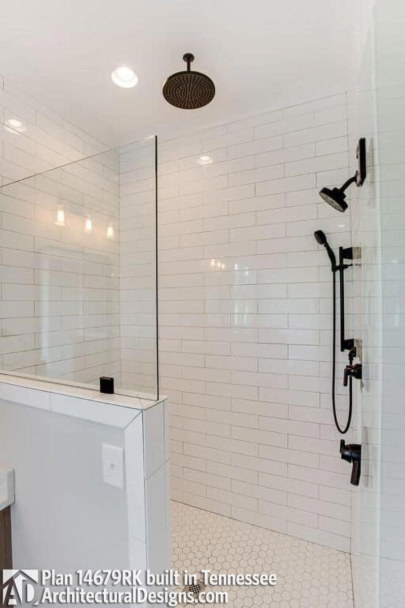 Client Photo id:  335292