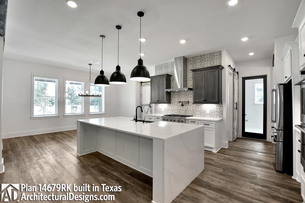 Client Photo id:  386860