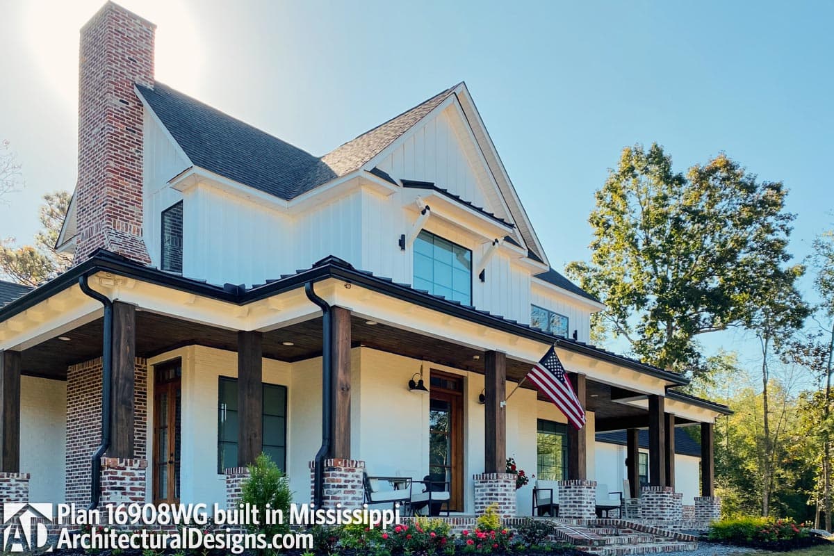 Plan 16908WG: Eye-Catching Modern Farmhouse with Two-Story Great Room - 2214 Sq Ft - Image #7 - Country, Farmhouse, Modern Farmhouse, New American, Traditional