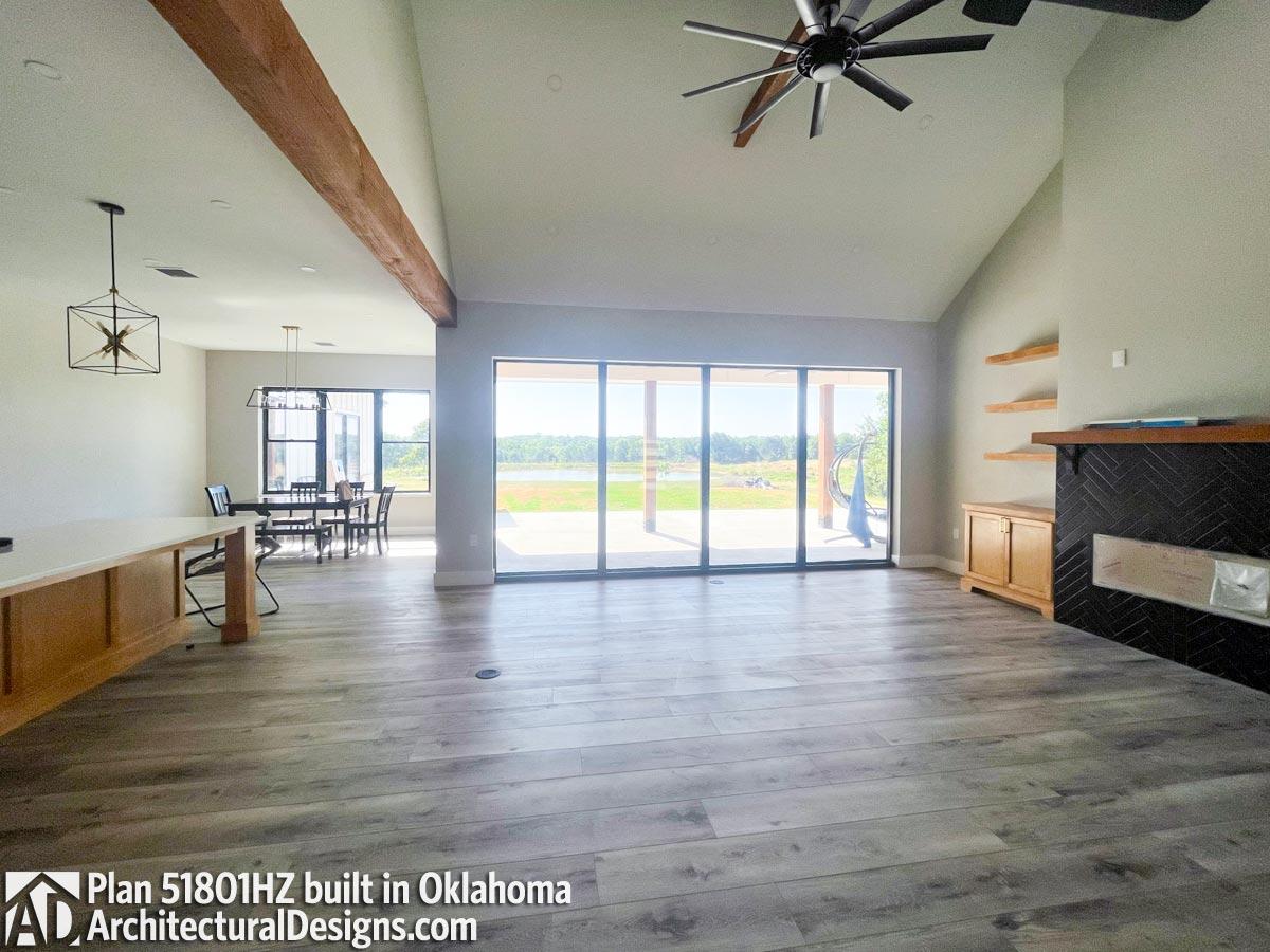 Client Photo id:  430295