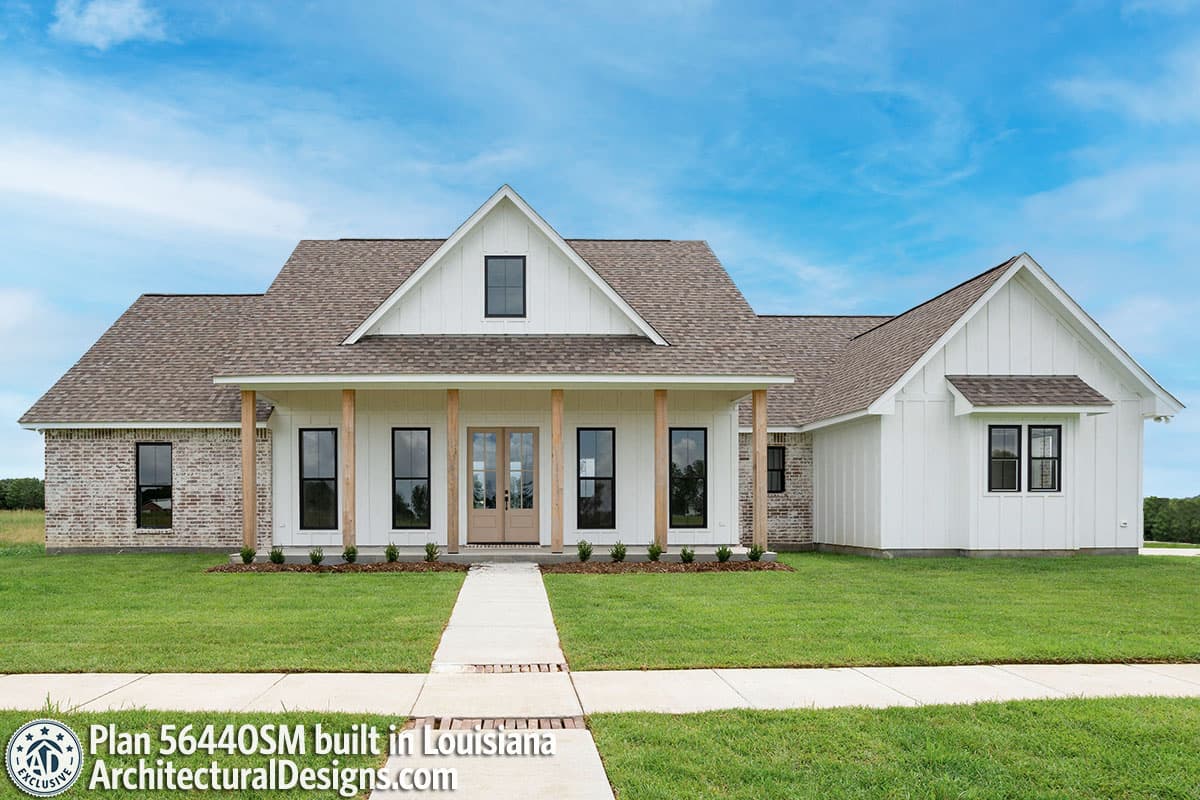 build gallery item - Modern Farmhouse Plan 56440SM Comes to Life in Louisiana!
