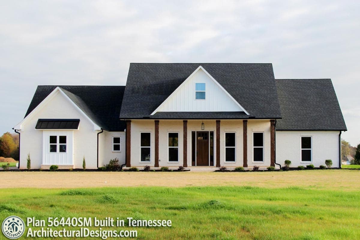 Plan 56440SM: Split Bedroom Modern Farmhouse With Rear Grilling Porch - 2166 Sq Ft - Image #10 - Country, Modern Farmhouse, New American, Traditional