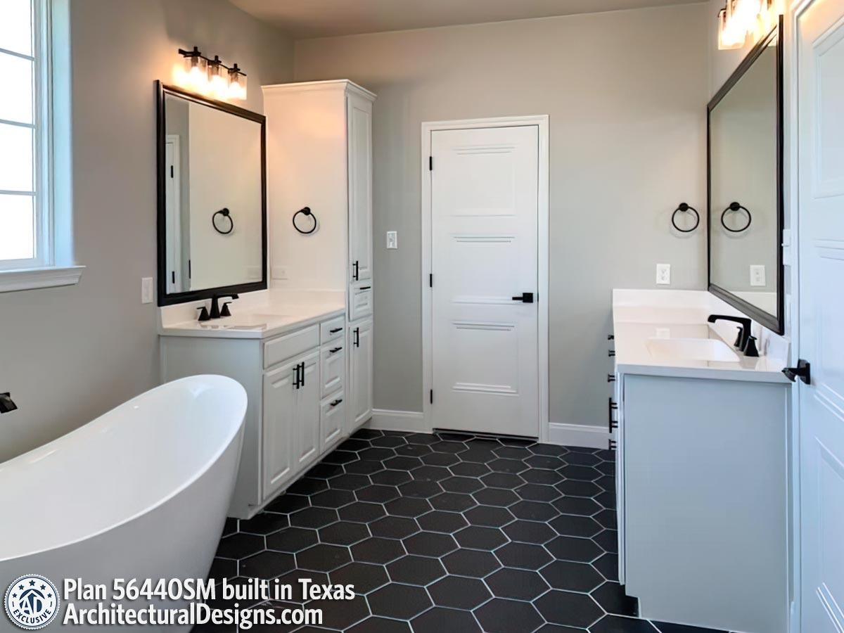 Client Photo id:  374630