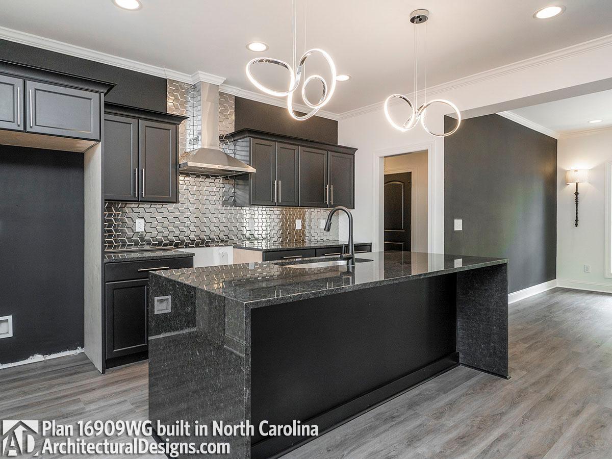 Client Photo id:  378728