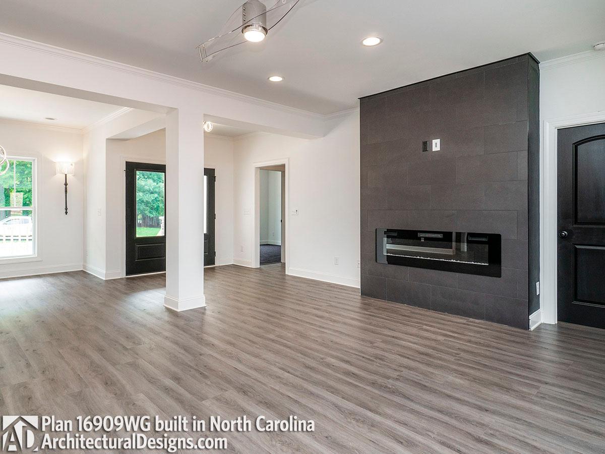 Client Photo id:  378725