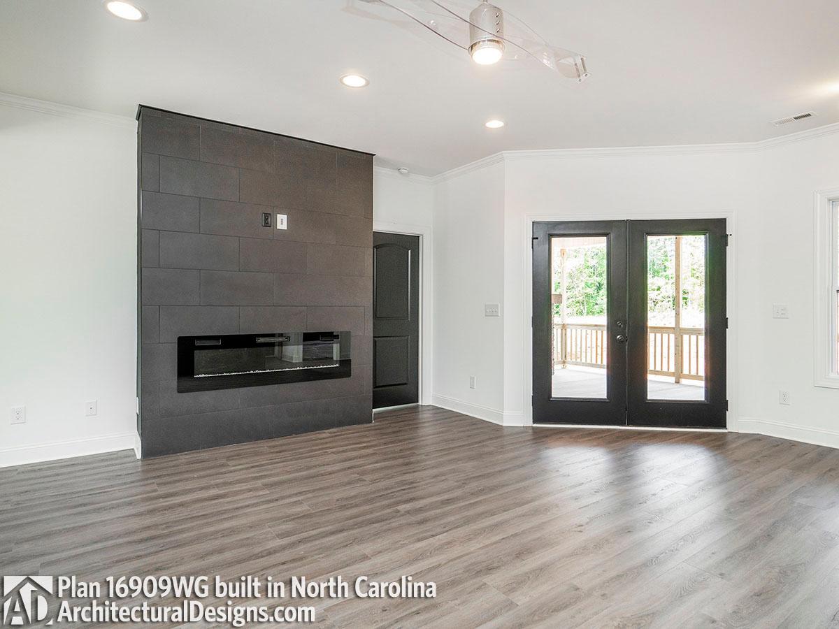 Client Photo id:  378724