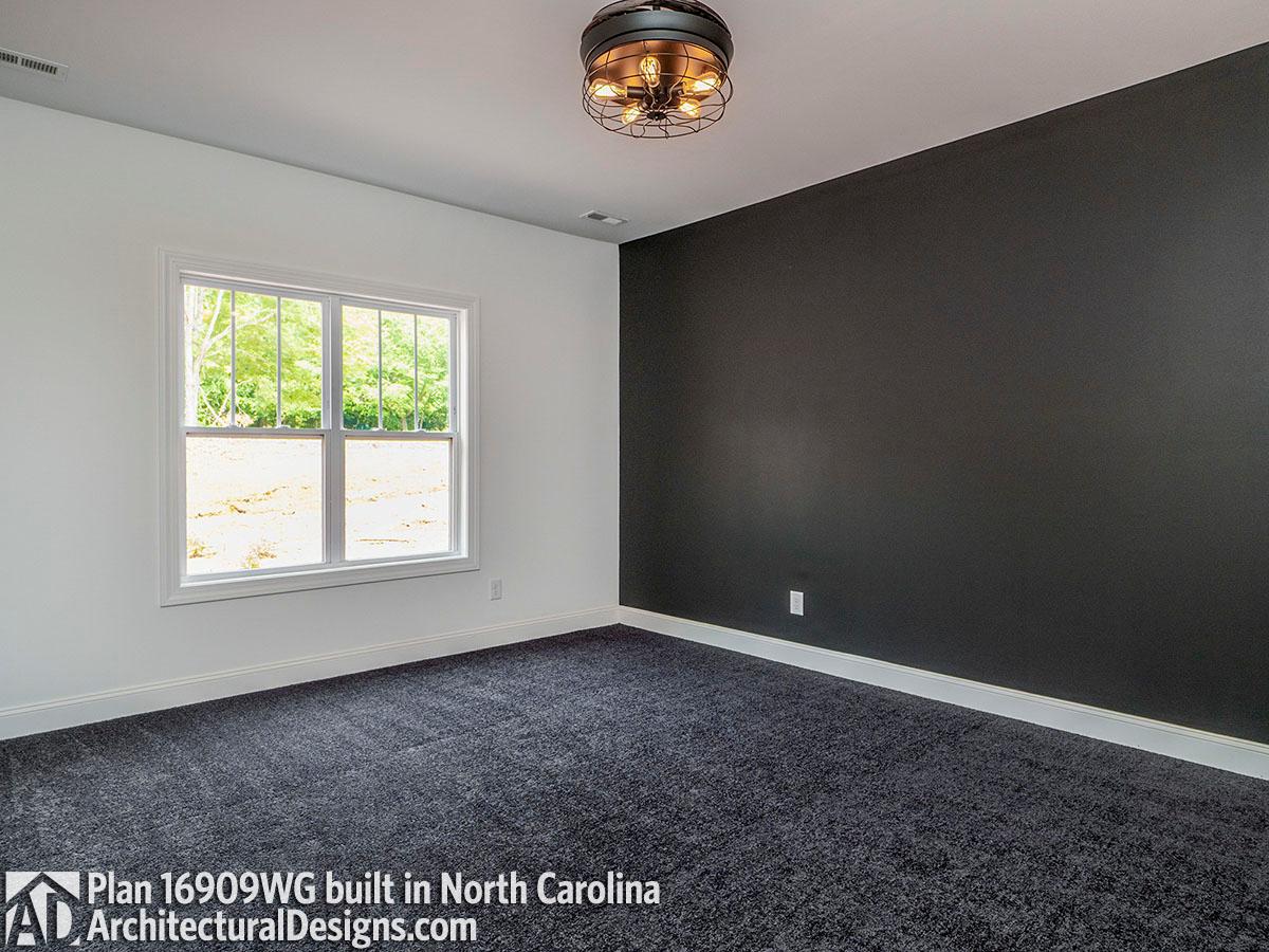 Client Photo id:  378719